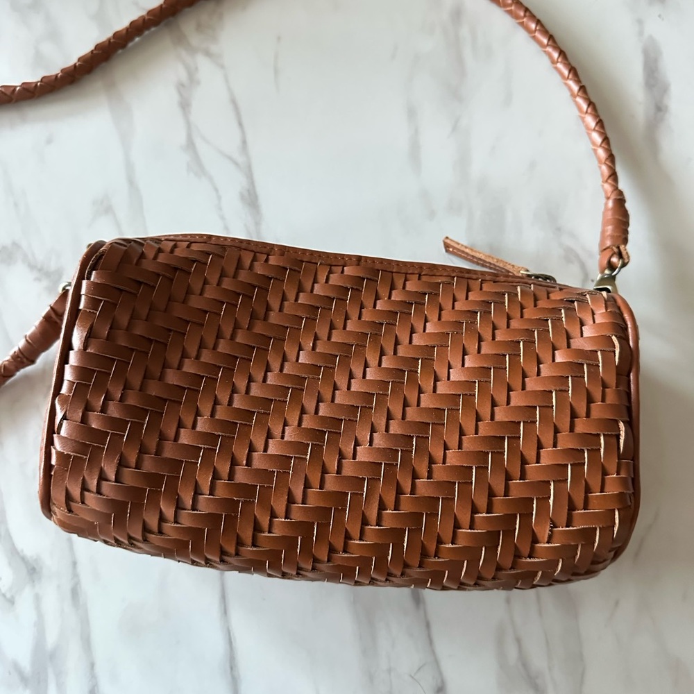BEMBIEN Brown Woven Leather crossbody purse